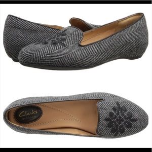 Clark’s Artisan Embroidered Herringbone Flats S 6